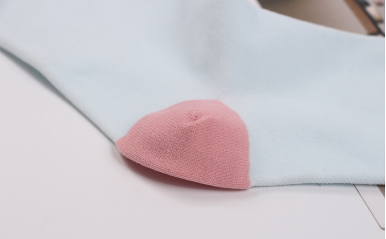 Pink & teal knee-high graduated compression sock (Medium 15-20mmHg)