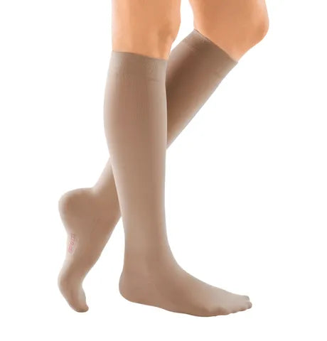 Mediven Comfort Petite 30-40 mmHg Knee High